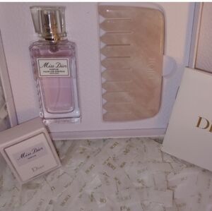 Dior Rose Quartz comb
